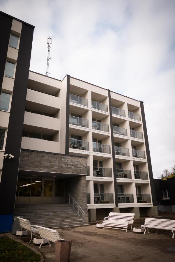 Liivarand Hotel Narva-Jõesuu エクステリア 写真