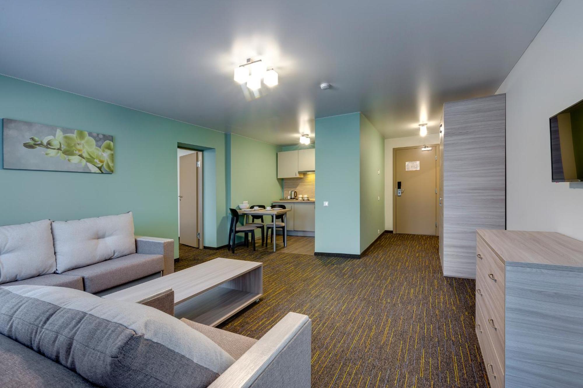Liivarand Hotel Narva-Jõesuu エクステリア 写真